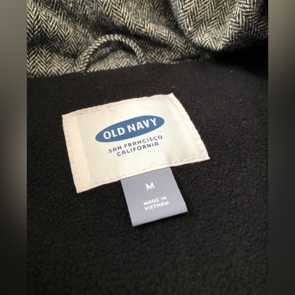 Herringbone Puffer Vest - Picture 4 of 5